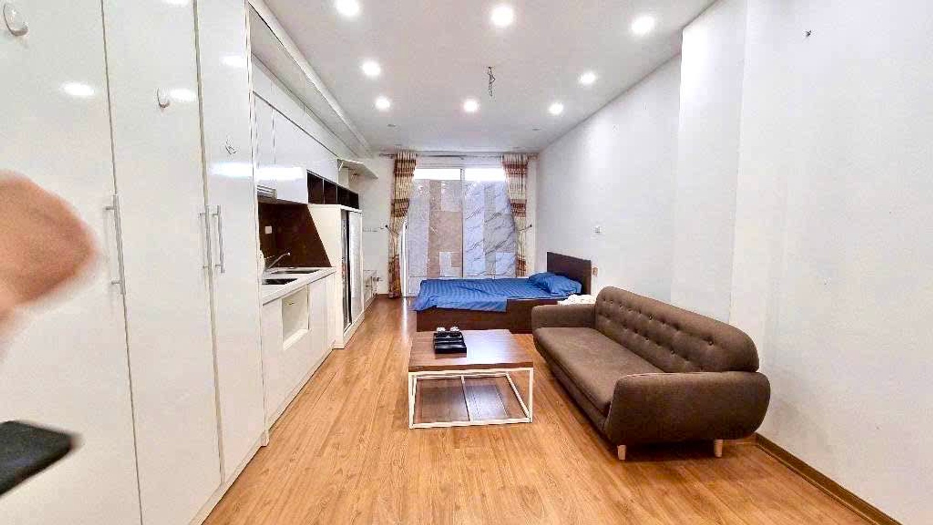 Bán nhà Trần Duy Hưng - diện tích 148m2 8 tầng - Mặt tiền quyền lực - giá 42,86 tỷ