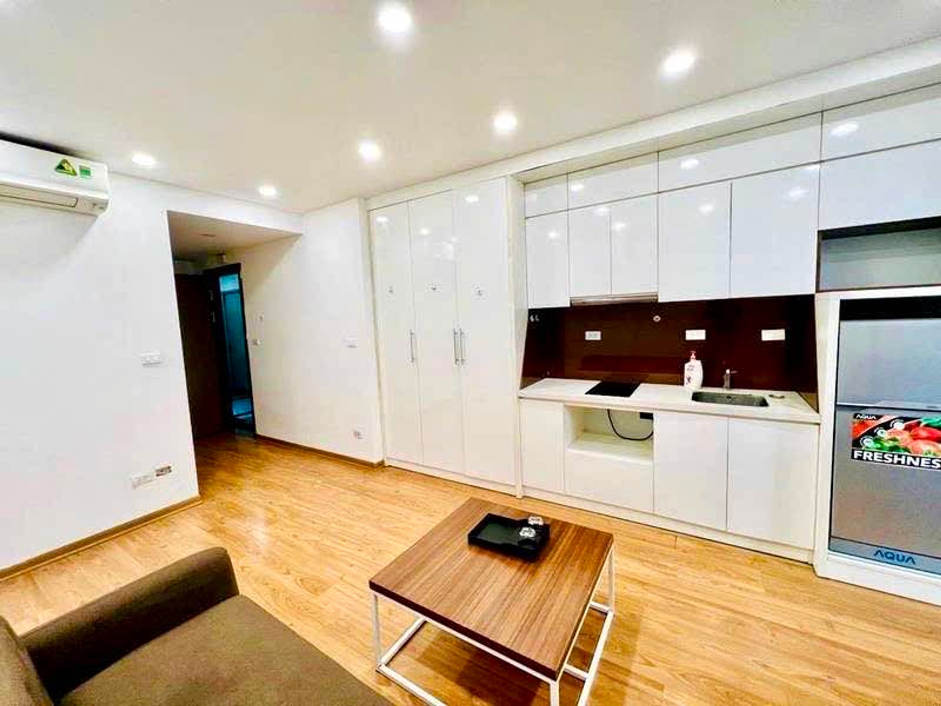 Bán nhà Trần Duy Hưng - diện tích 148m2 8 tầng - Mặt tiền quyền lực - giá 42,86 tỷ