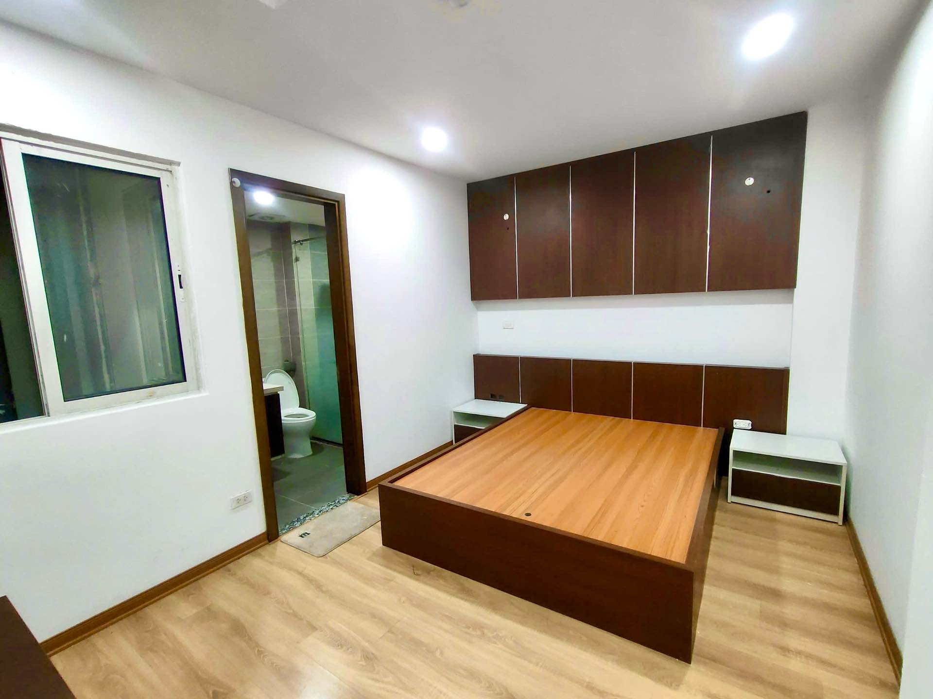 Bán nhà Trần Duy Hưng - diện tích 148m2 8 tầng - Mặt tiền quyền lực - giá 42,86 tỷ