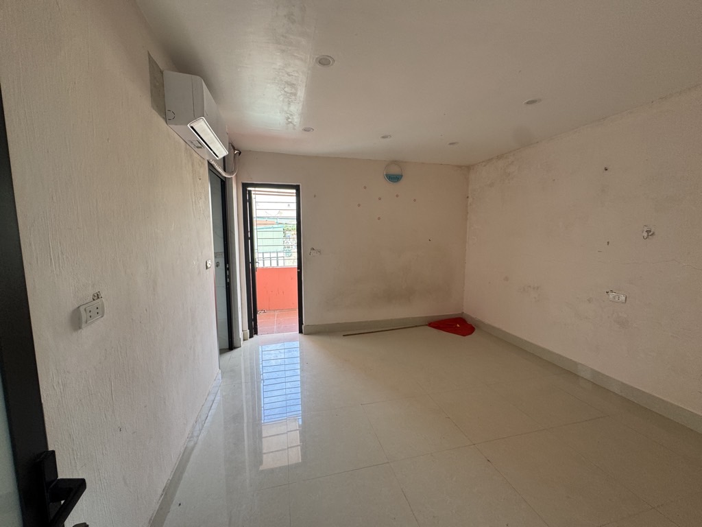 Bán nhà Nguyễn Khoái - diện tích 53m2 4 tầng - 2 mặt thoáng - giá 8,7 tỷ