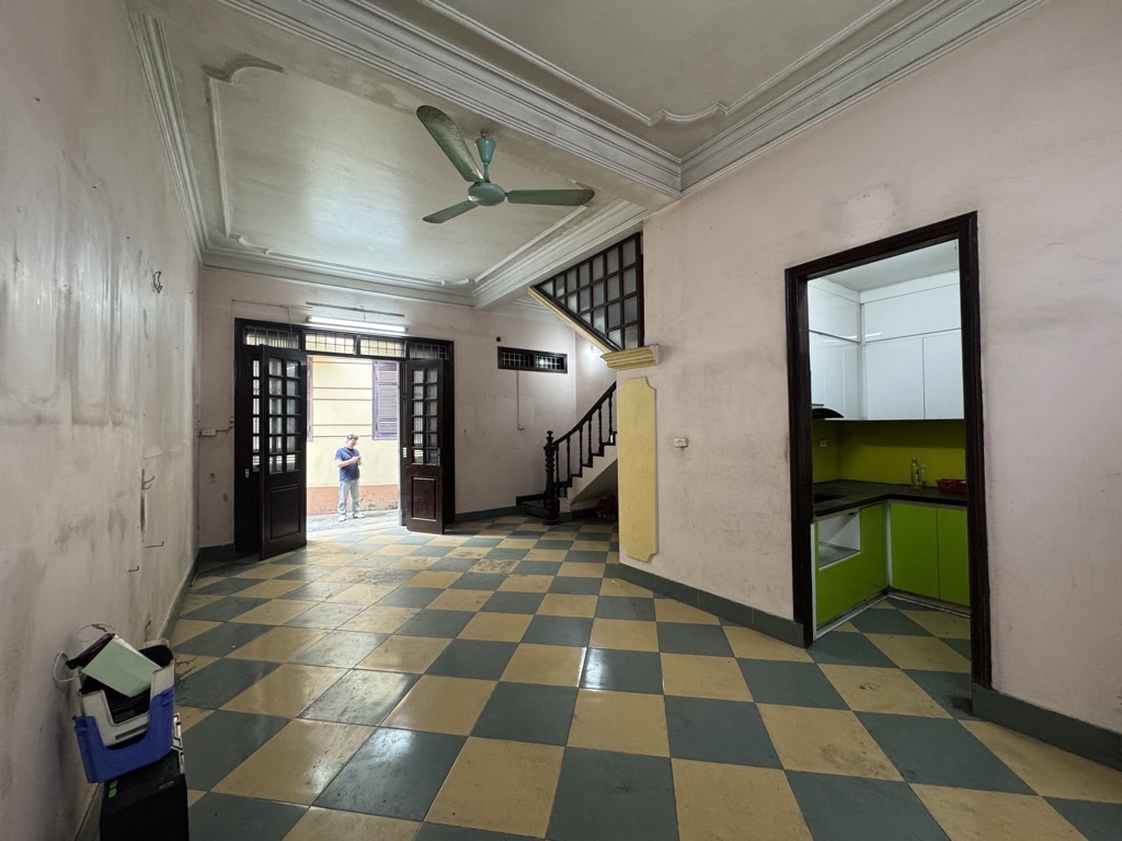 Bán nhà Nguyễn Khoái - diện tích 53m2 4 tầng - 2 mặt thoáng - giá 8,7 tỷ