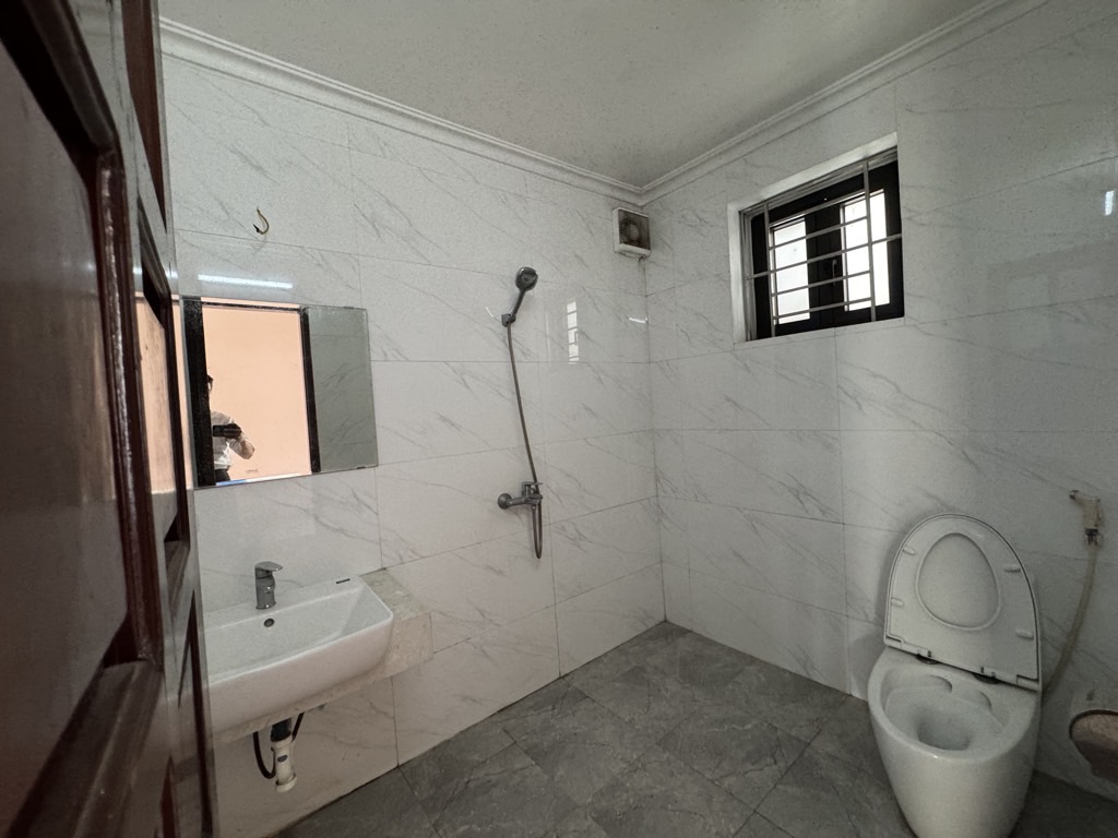 Bán nhà Nguyễn Khoái - diện tích 53m2 4 tầng - 2 mặt thoáng - giá 8,7 tỷ