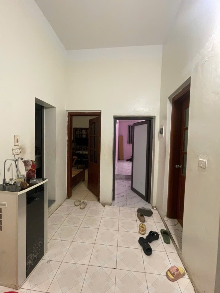 Bán nhà Mai Động - diện tích 160m2 3 tầng - Mặt phố lô góc 3 thoáng - giá 30 tỷ