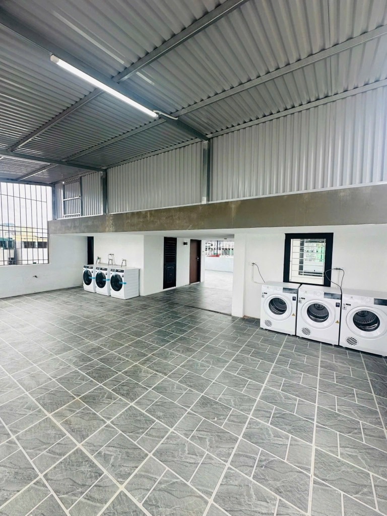 Bán nhà Mễ Trì Thượng - diện tích 145m2 9 tầng - Mặt tiền rộng - giá 46,5 tỷ