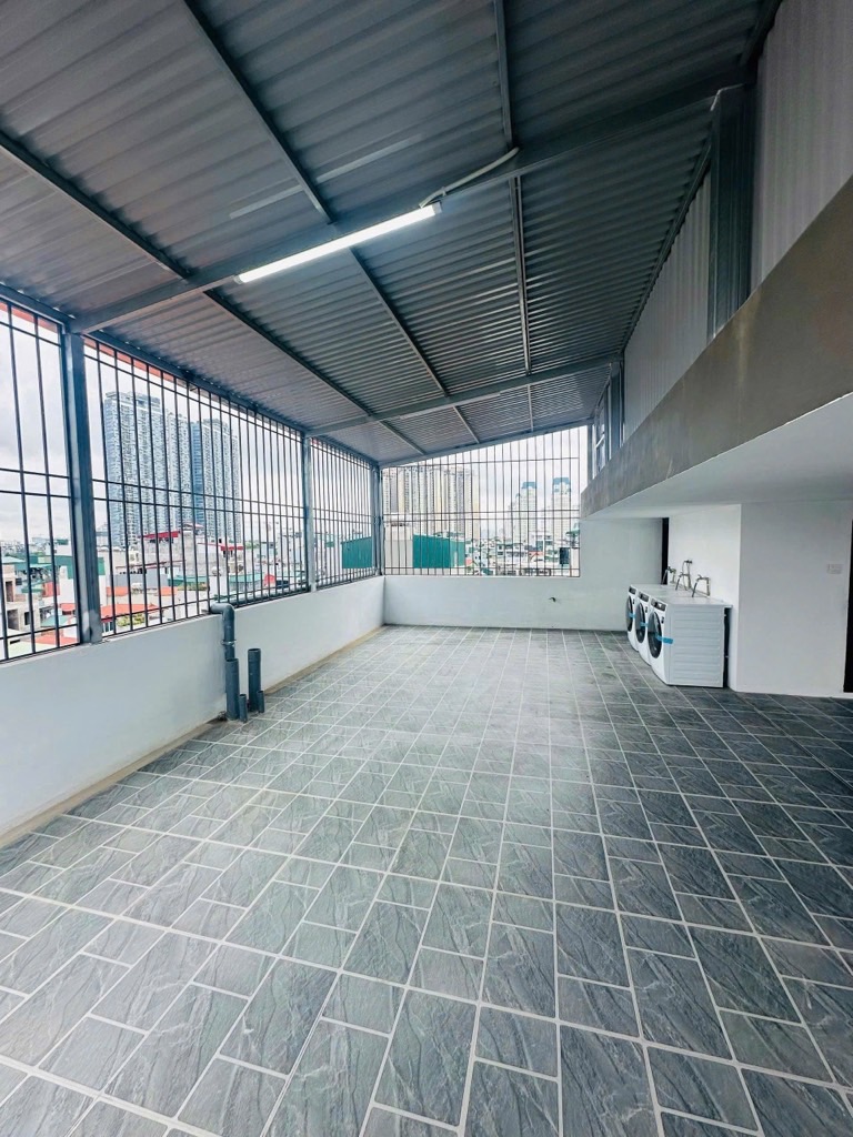 Bán nhà Mễ Trì Thượng - diện tích 145m2 9 tầng - Mặt tiền rộng - giá 46,5 tỷ