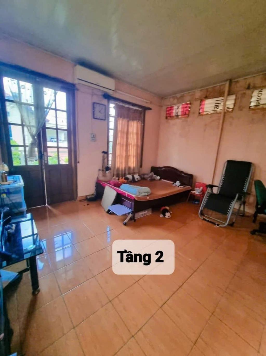 Bán nhà Trần Quốc Toản - diện tích 100m2 4 tầng - Mặt phố cổ VIP - giá 79 tỷ