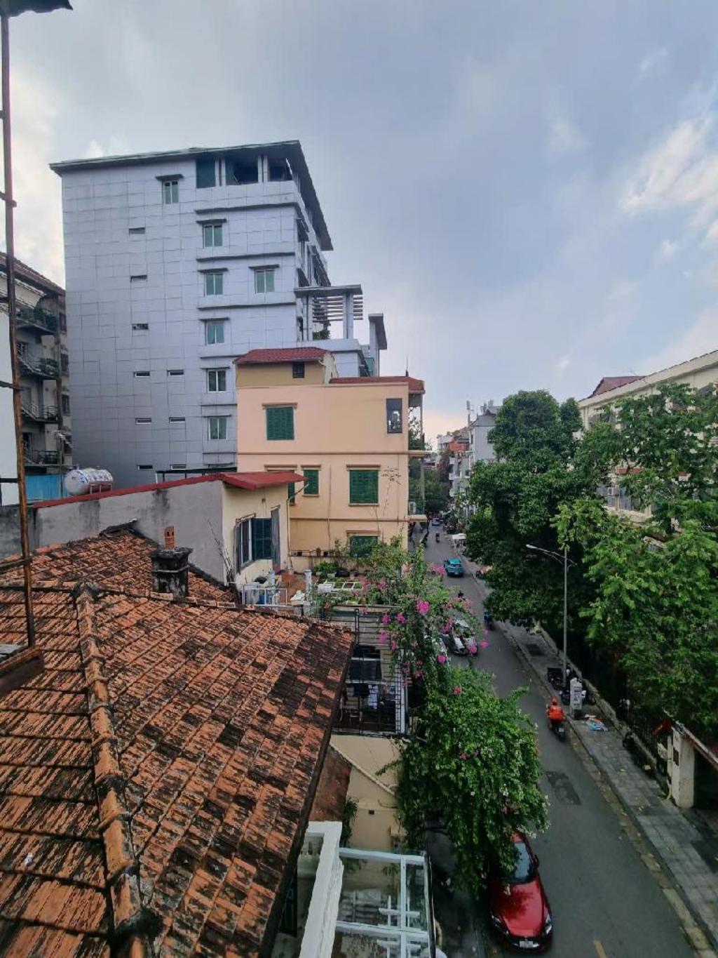 Bán nhà Trần Quốc Toản - diện tích 100m2 4 tầng - Mặt phố cổ VIP - giá 79 tỷ