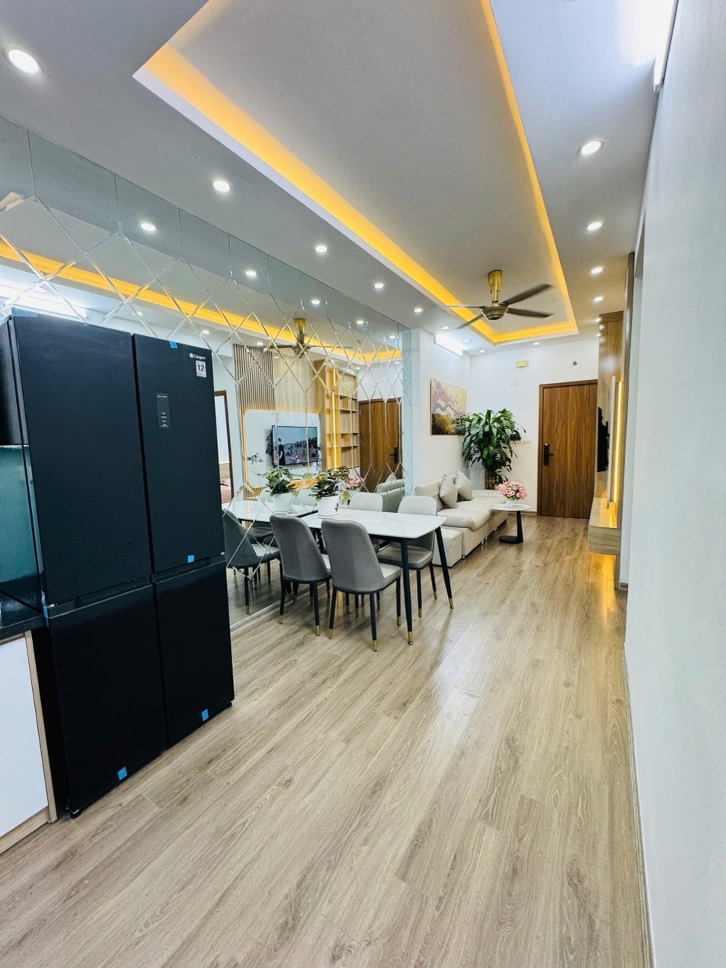 Bán nhà Nguyễn Xiển - diện tích 65m2 1 tầng - nhà đẹp hiếm có - giá 4,68 tỷ