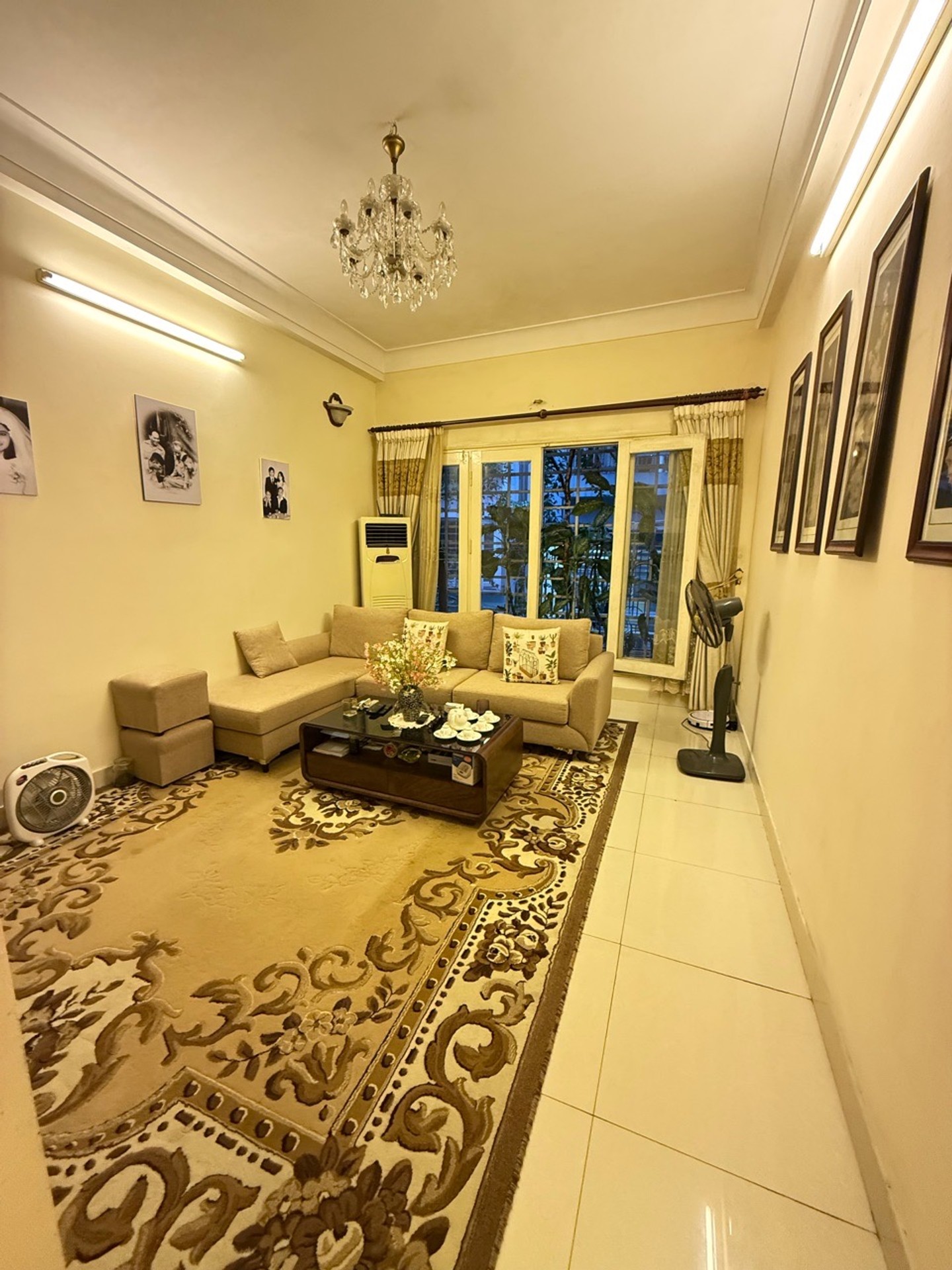 Bán nhà Hoàng Mai - diện tích 56m2 4 tầng - Ô tô đỗ cửa - giá 17,5 tỷ