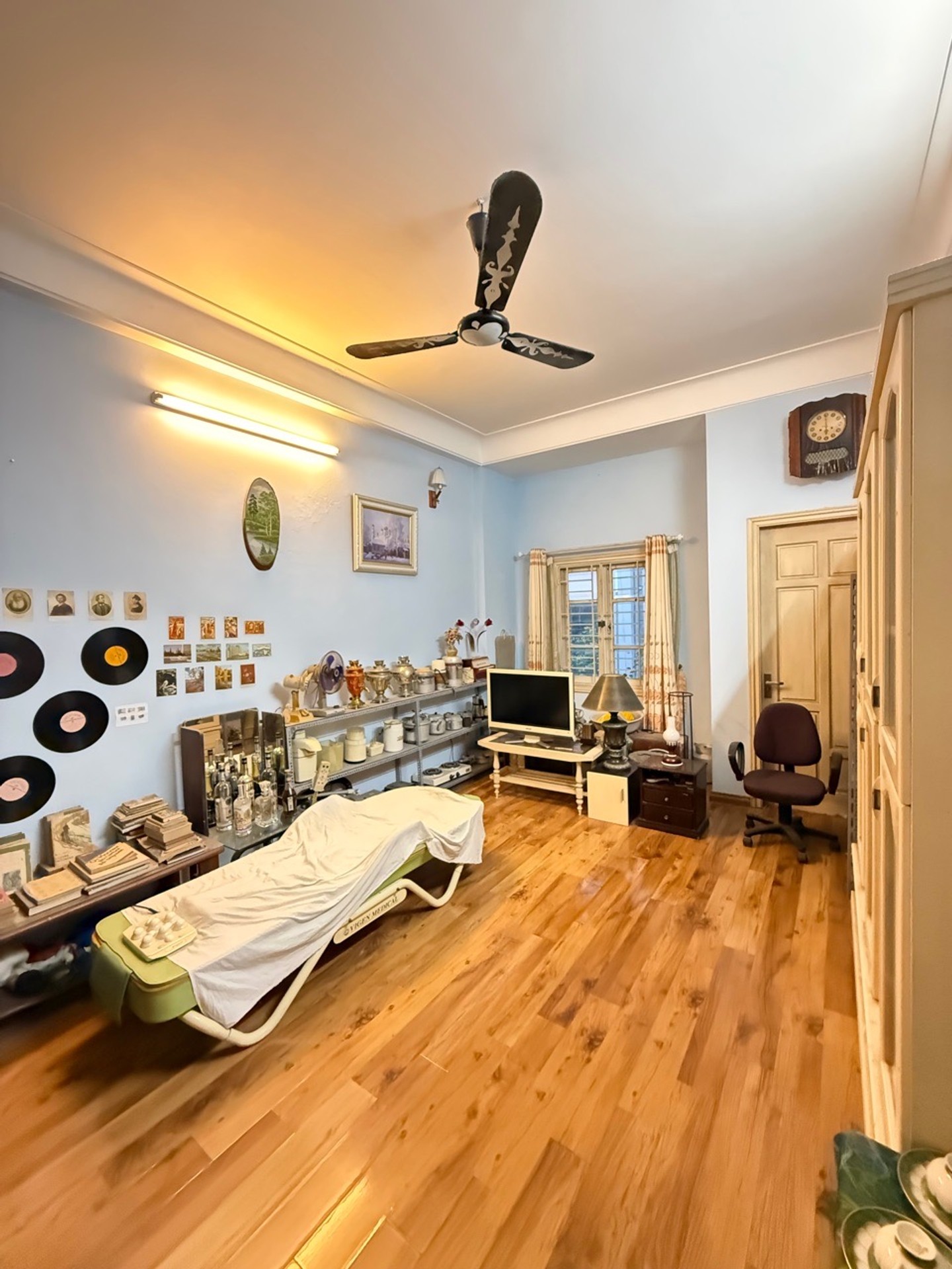 Bán nhà Hoàng Mai - diện tích 56m2 4 tầng - Ô tô đỗ cửa - giá 17,5 tỷ