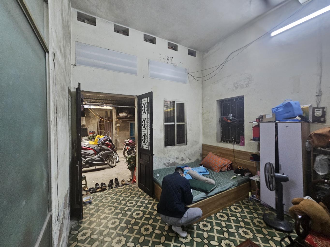 Bán nhà Xã Đàn - diện tích 110m2 1 tầng - Hẻm xe máy - giá 33 tỷ