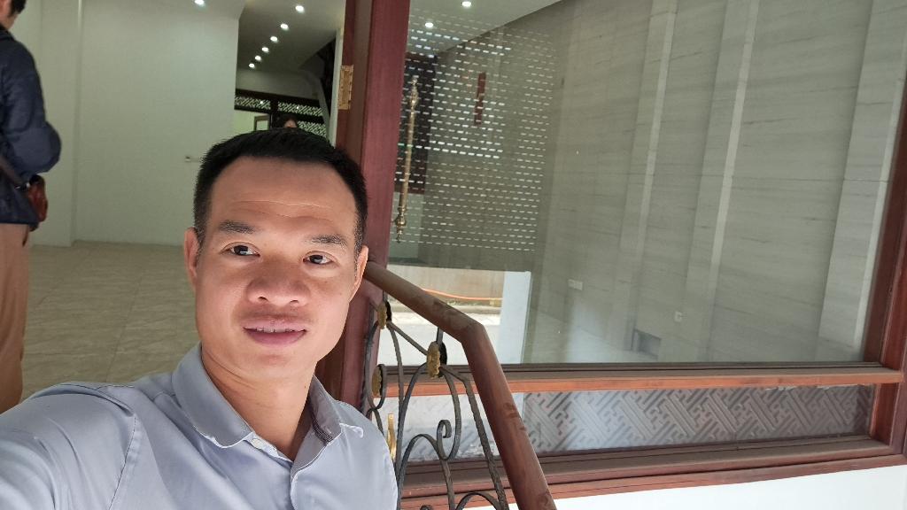 Bán nhà Âu Cơ - diện tích 128m2 7 tầng - MẶT PHỐ LỚN, KINH DOANH SẦM UẤT - giá 56 tỷ