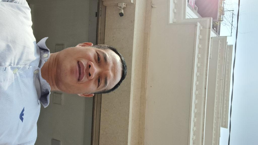 Bán nhà Âu Cơ - diện tích 128m2 7 tầng - MẶT PHỐ LỚN, KINH DOANH SẦM UẤT - giá 56 tỷ