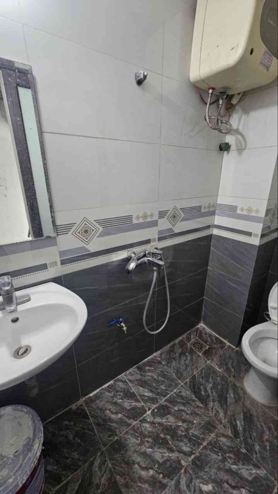Bán nhà Đông Thiên - diện tích 19m2 4 tầng - Lô góc không quy hoạch - giá 3,28 tỷ