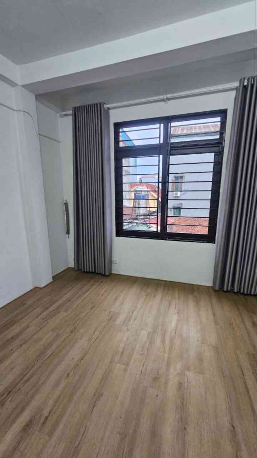 Bán nhà Đông Thiên - diện tích 19m2 4 tầng - Lô góc không quy hoạch - giá 3,28 tỷ