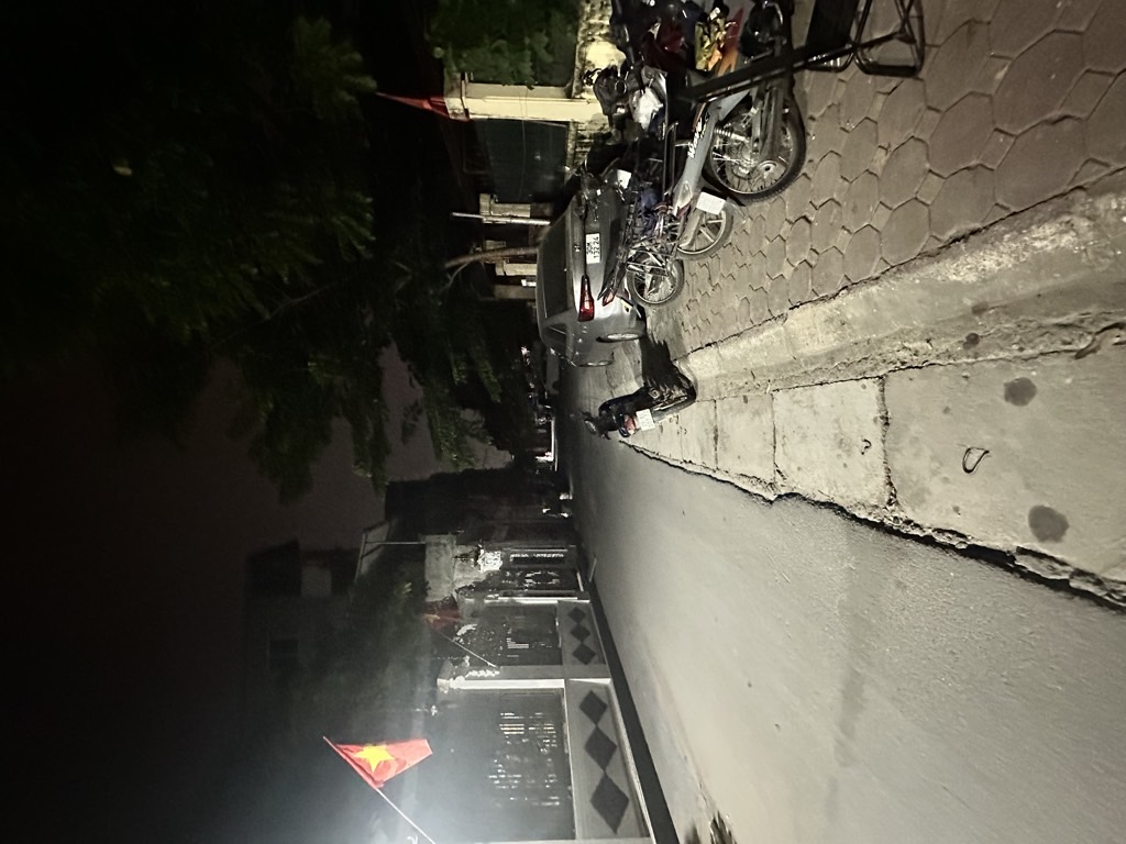 Bán nhà Ngọc Hồi - diện tích 148m2 2 tầng - Mặt tiền rộng 7m - giá 37 tỷ