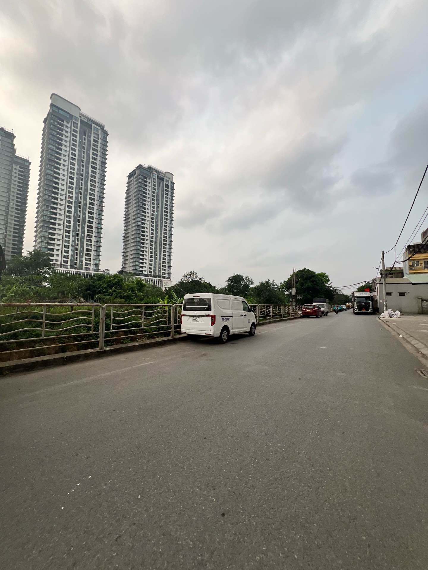 Bán nhà Hoàng Mai - diện tích 216m2 0 tầng - Đất nông nghiệp 20 năm - giá 6 tỷ