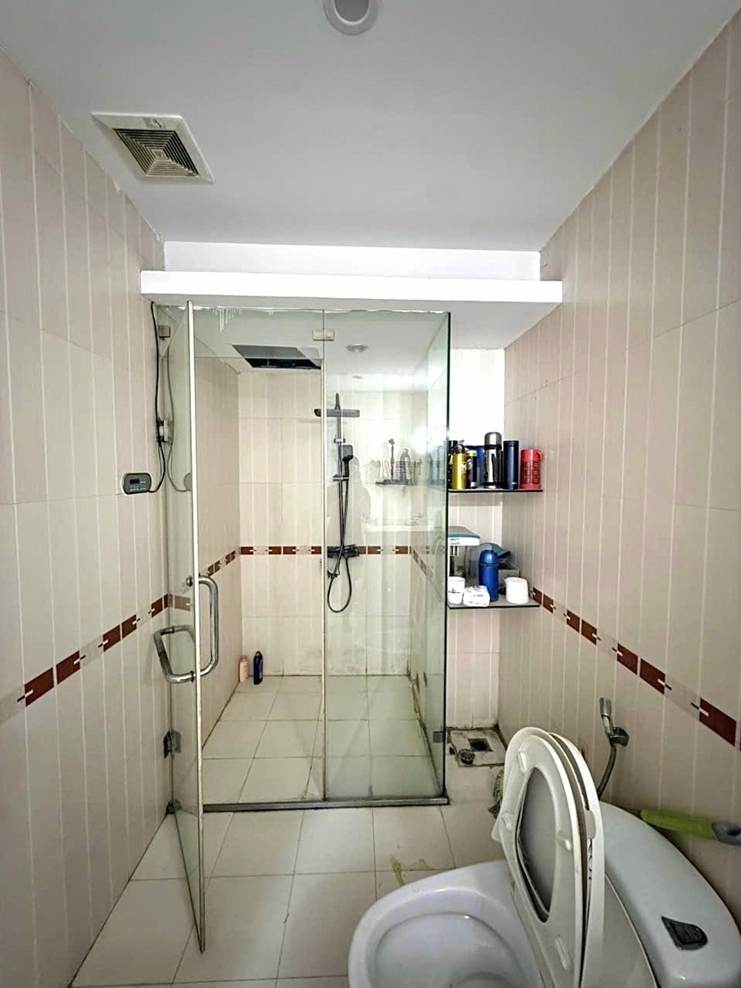 Bán nhà Nguyễn Lân - diện tích 76m2 5 tầng - Lô góc, mặt phố - giá 37,6 tỷ