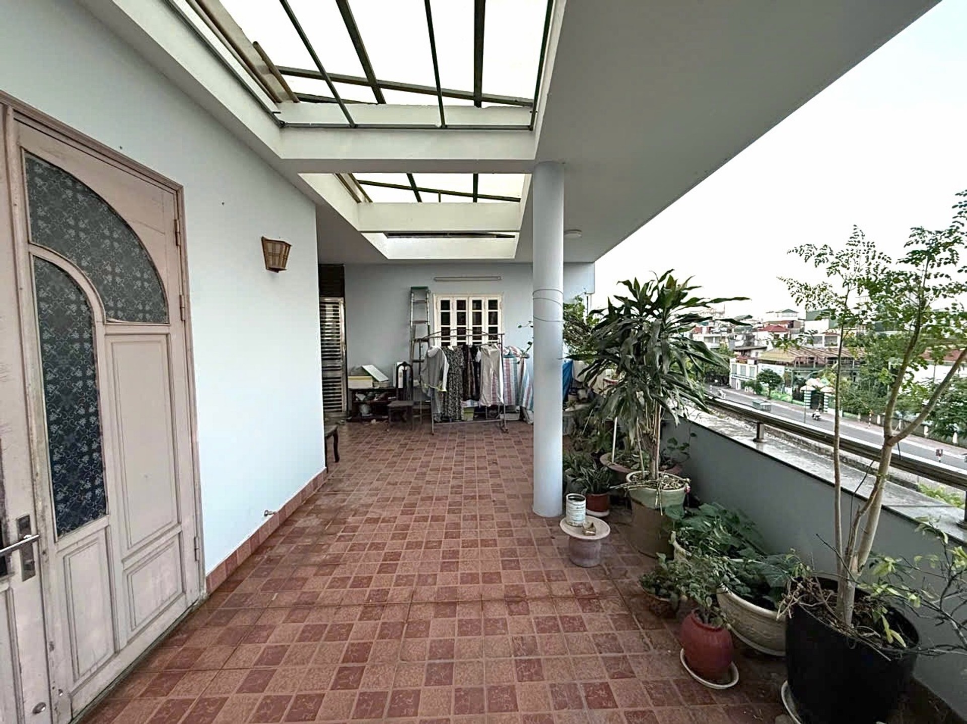 Bán nhà Nguyễn Lân - diện tích 76m2 5 tầng - Lô góc, mặt phố - giá 37,6 tỷ