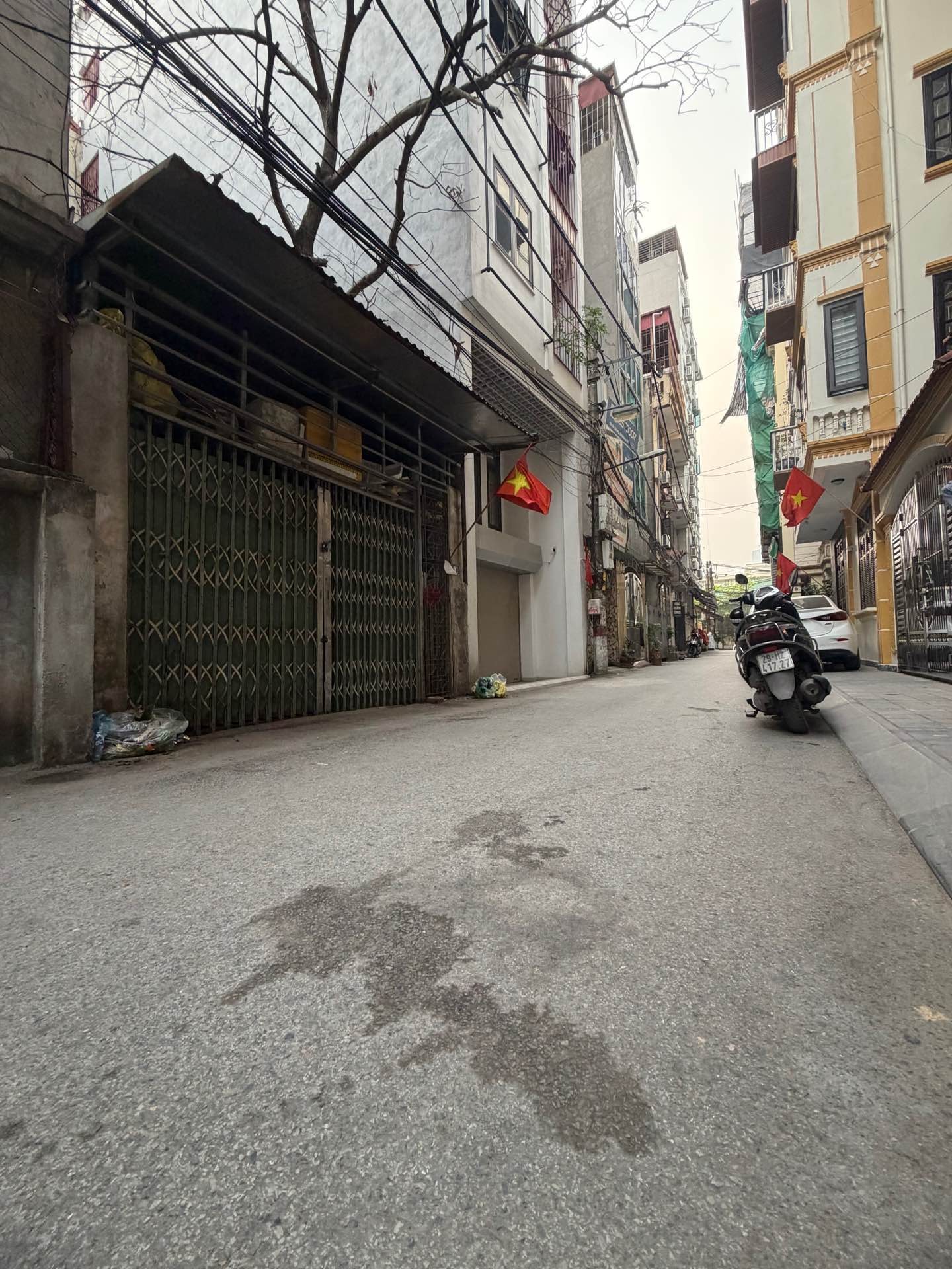 Bán nhà Kim Giang - diện tích 65m2 1 tầng - Ngõ ô tô tránh, kinh doanh sầm uất - giá 19,5 tỷ