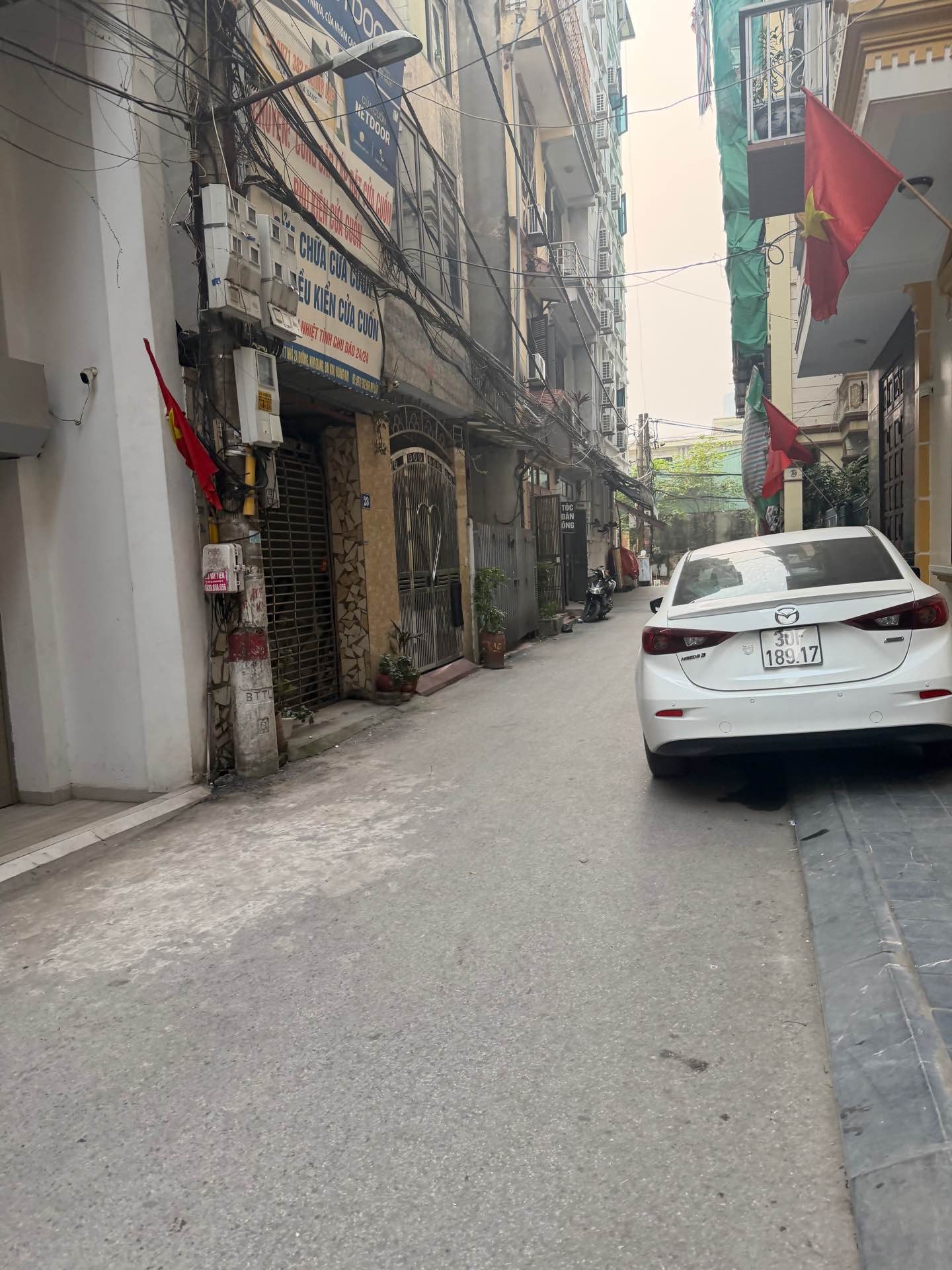 Bán nhà Kim Giang - diện tích 65m2 1 tầng - Ngõ ô tô tránh, kinh doanh sầm uất - giá 19,5 tỷ