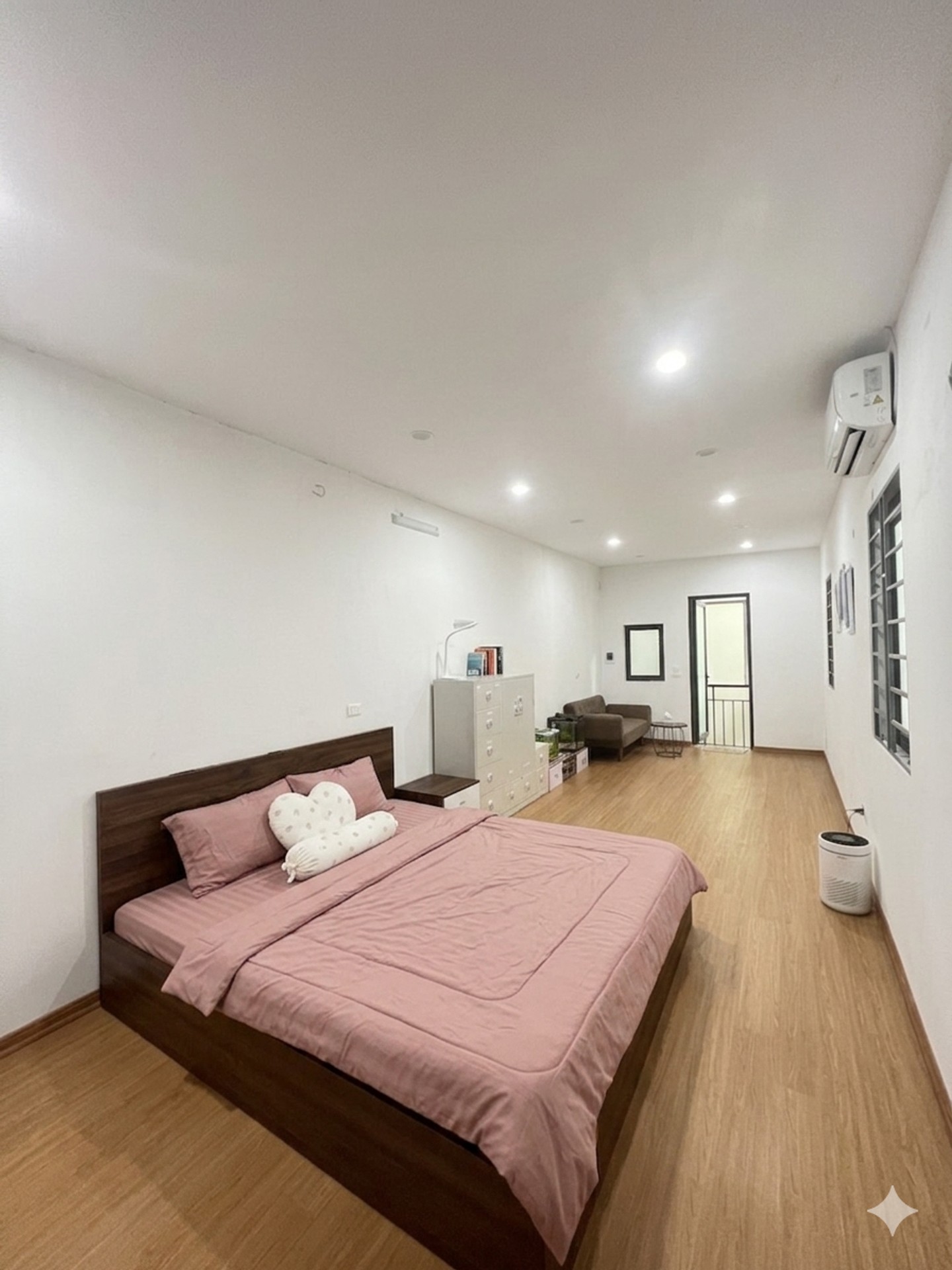 Bán nhà Kim Ngưu - diện tích 80m2 2 tầng - Ô tô đỗ cửa - giá 4,8 tỷ