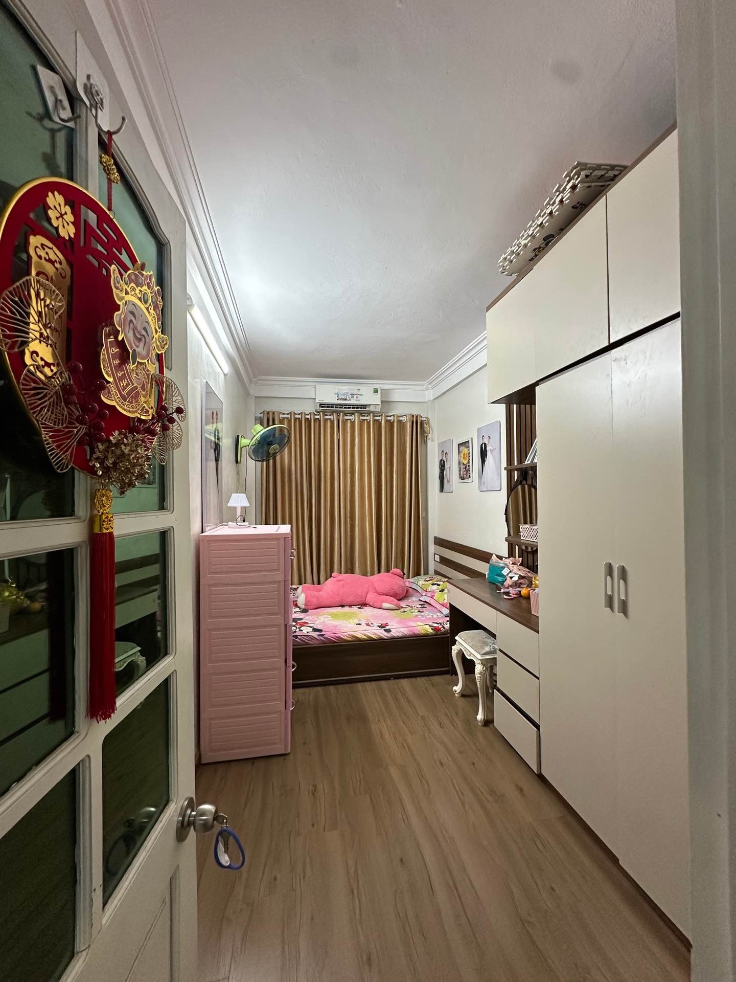 Bán nhà Hoàng Mai - diện tích 26m2 4 tầng - Lô góc ngõ thông ô tô tải qua - giá 9,9 tỷ