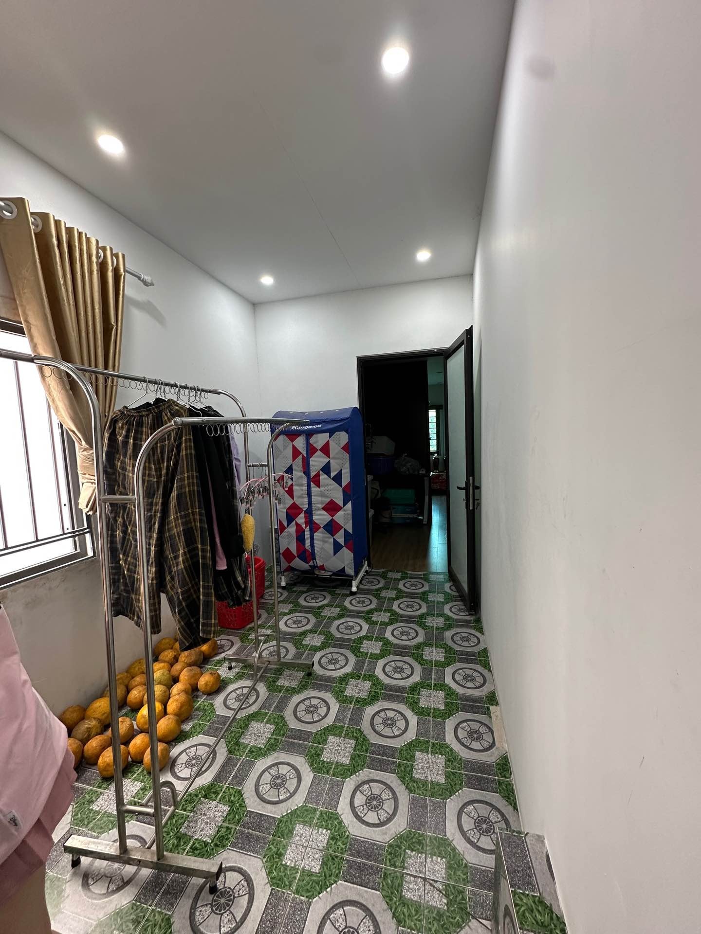 Bán nhà Hoàng Mai - diện tích 26m2 4 tầng - Lô góc ngõ thông ô tô tải qua - giá 9,9 tỷ