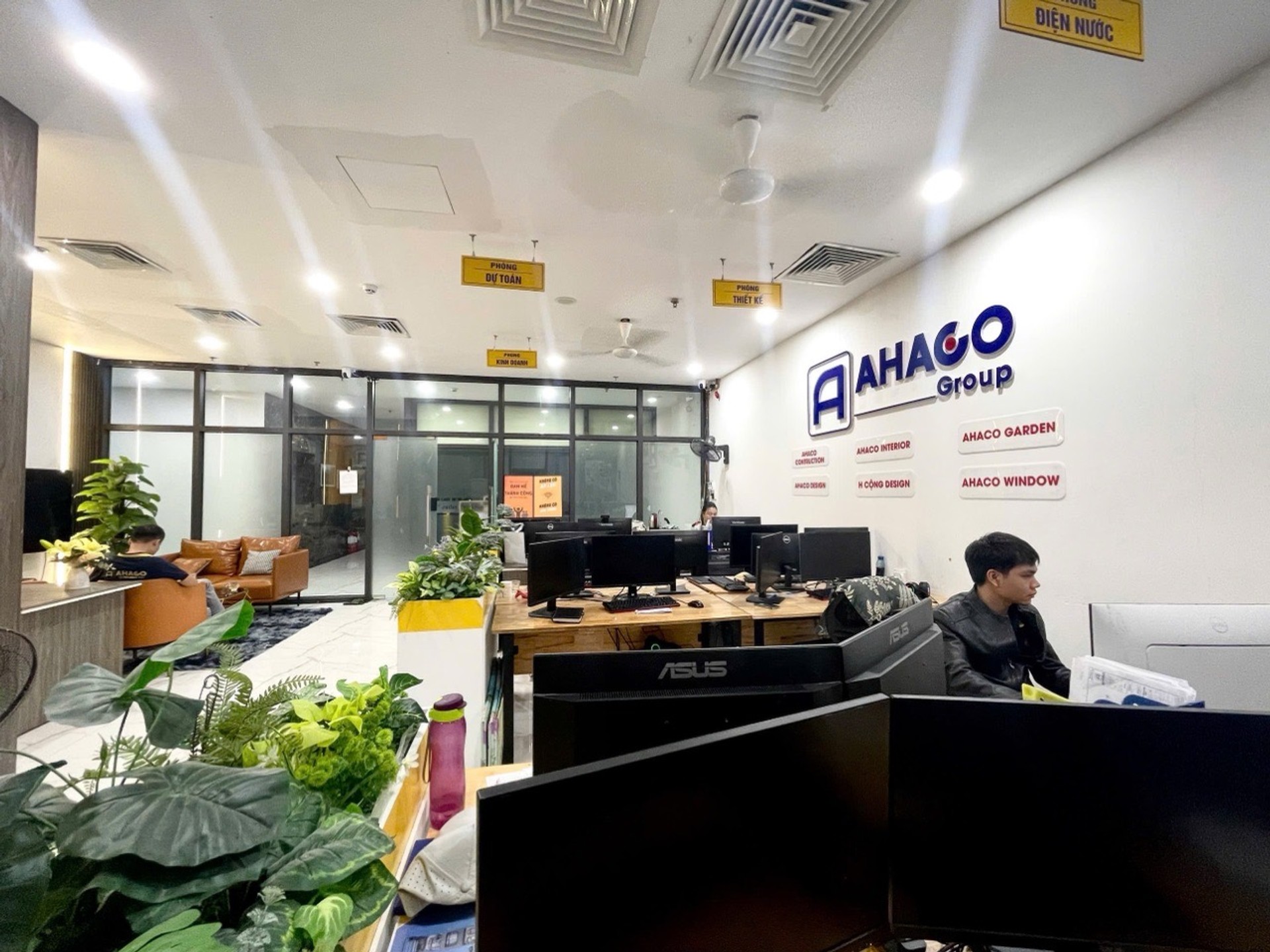 Bán nhà Trần Thủ Độ - diện tích 58m2 1 tầng - Căn hộ kinh doanh - giá 4,3 tỷ