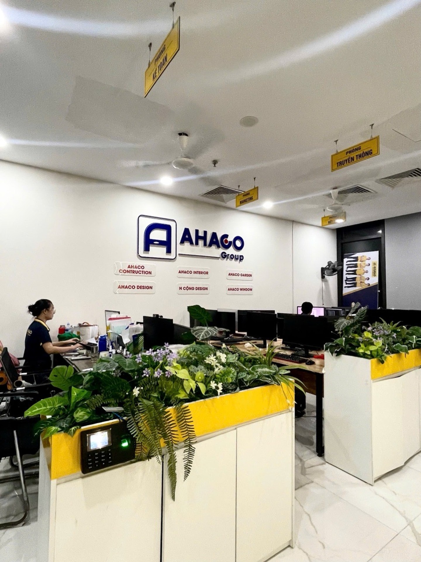 Bán nhà Trần Thủ Độ - diện tích 58m2 1 tầng - Căn hộ kinh doanh - giá 4,3 tỷ
