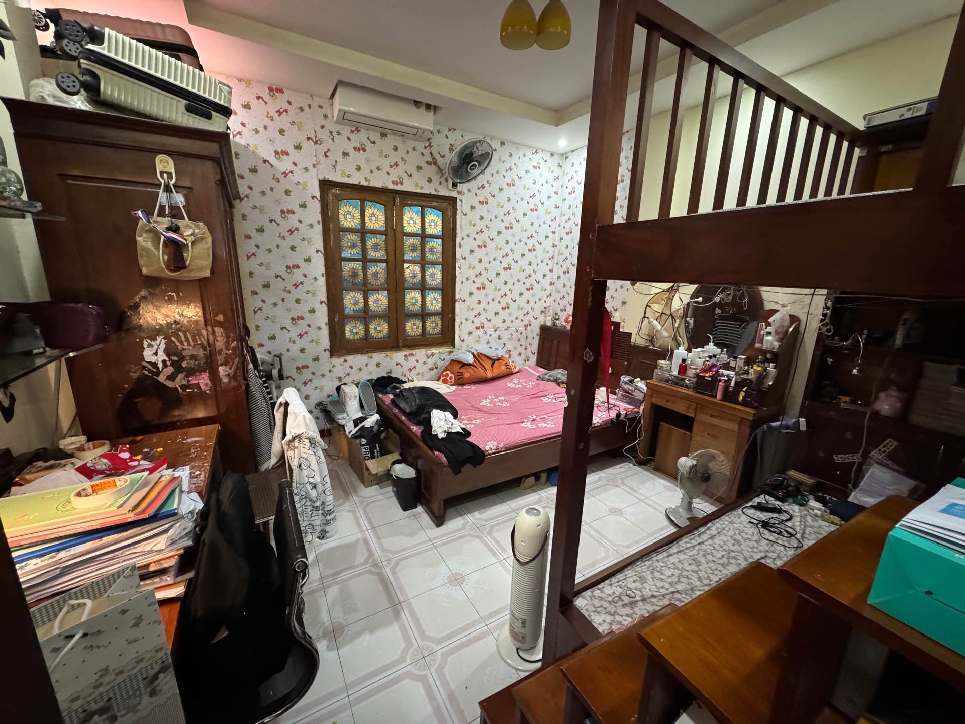 Bán nhà Giải Phóng - diện tích 24m2 4 tầng - Kinh doanh sầm uất - giá 10,8 tỷ