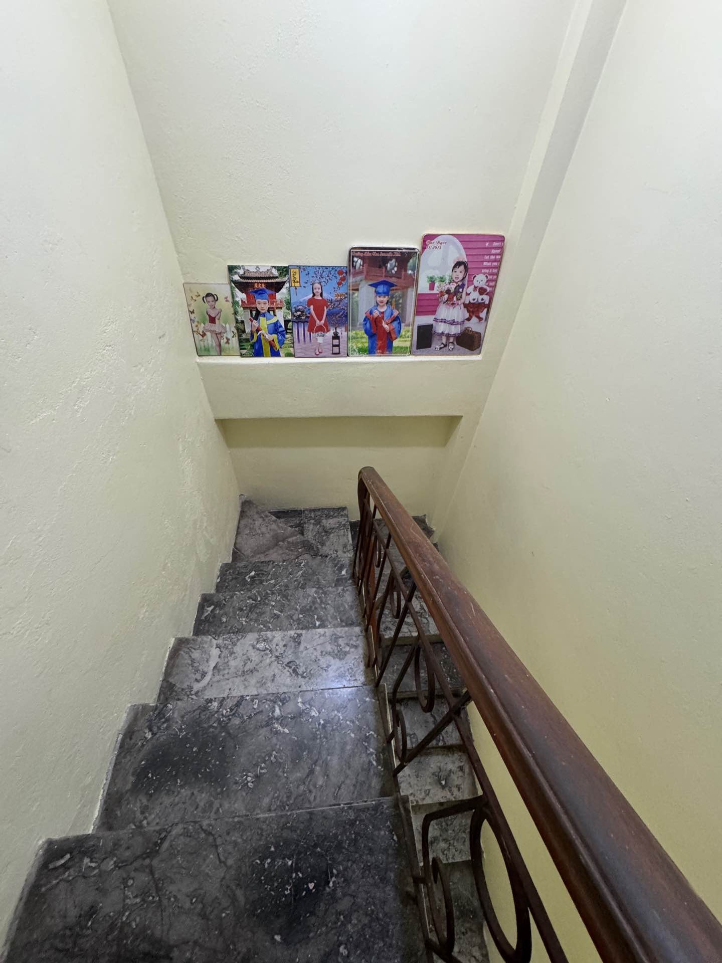 Bán nhà Giải Phóng - diện tích 24m2 4 tầng - Kinh doanh sầm uất - giá 10,8 tỷ