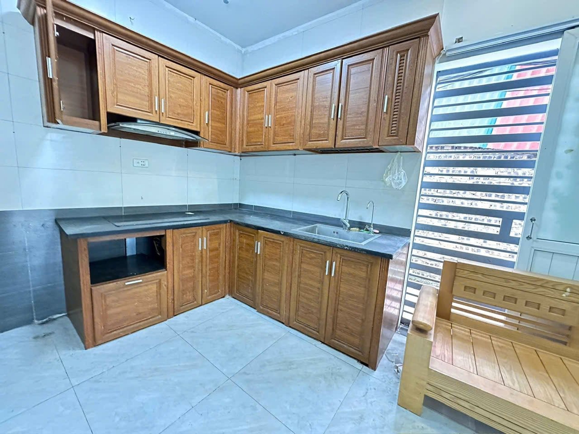 Bán nhà Đông Thiên - diện tích 45m2 3 tầng - Lô góc thoáng sáng - giá 2,95 tỷ