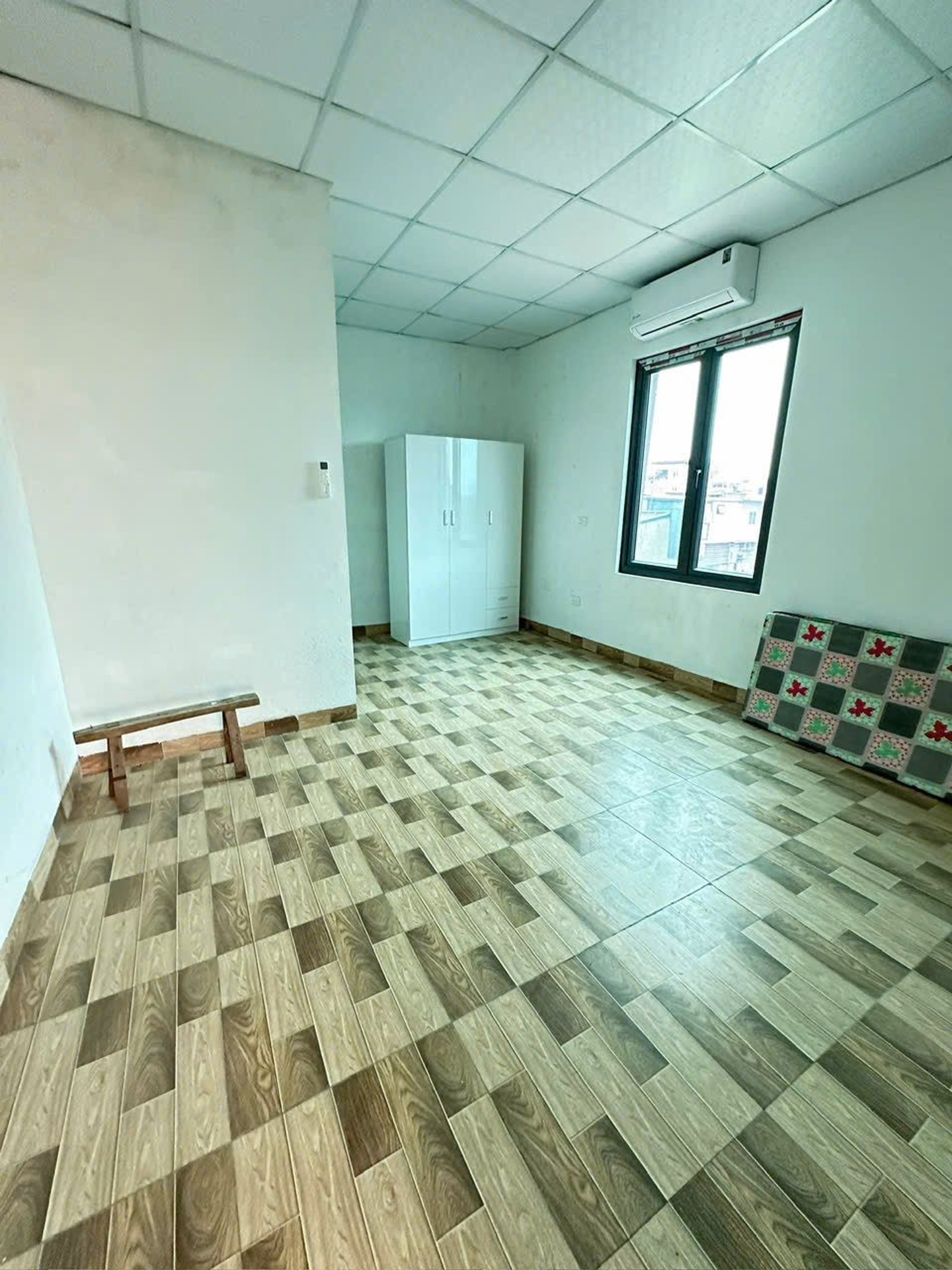 Bán nhà Đông Thiên - diện tích 45m2 3 tầng - Lô góc thoáng sáng - giá 2,95 tỷ