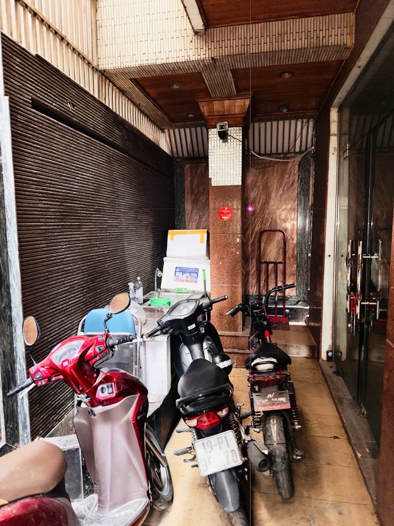 Bán nhà Ngọc Khánh - diện tích 63m2 5 tầng - Đang cập nhật - giá 25 tỷ