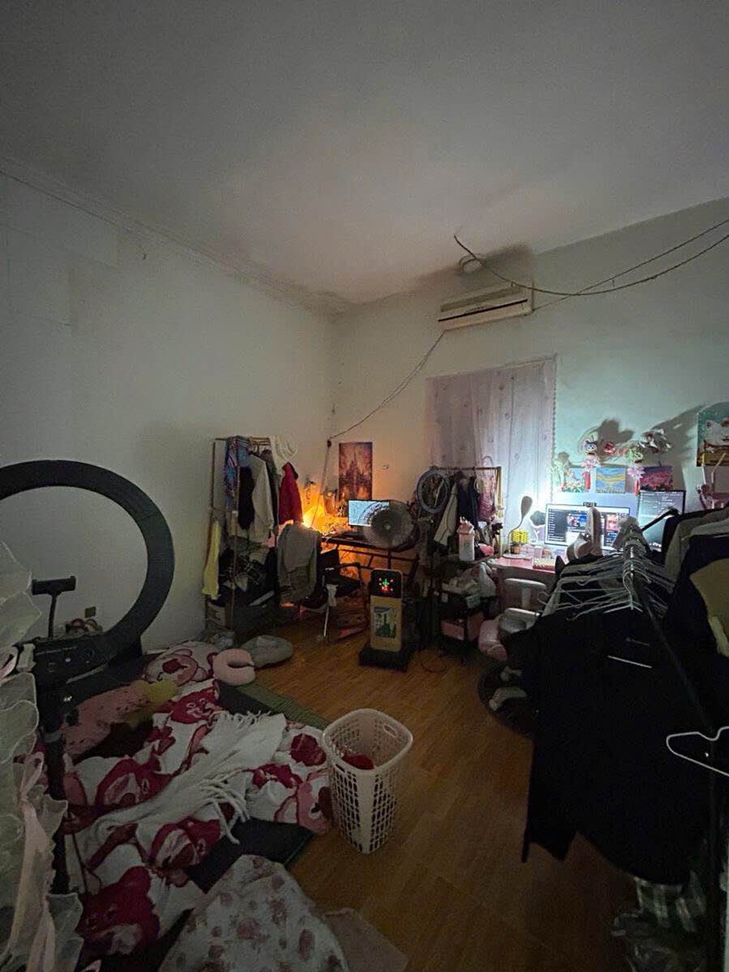 Bán nhà Định Công Thượng - diện tích 42m2 3 tầng - Sổ đỏ vuông đẹp nở hậu - giá 9,2 tỷ