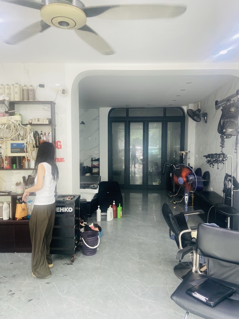 Bán nhà Minh Khai - diện tích 110m2 4 tầng - Lô góc 2 mặt thoáng - giá 69,8 tỷ