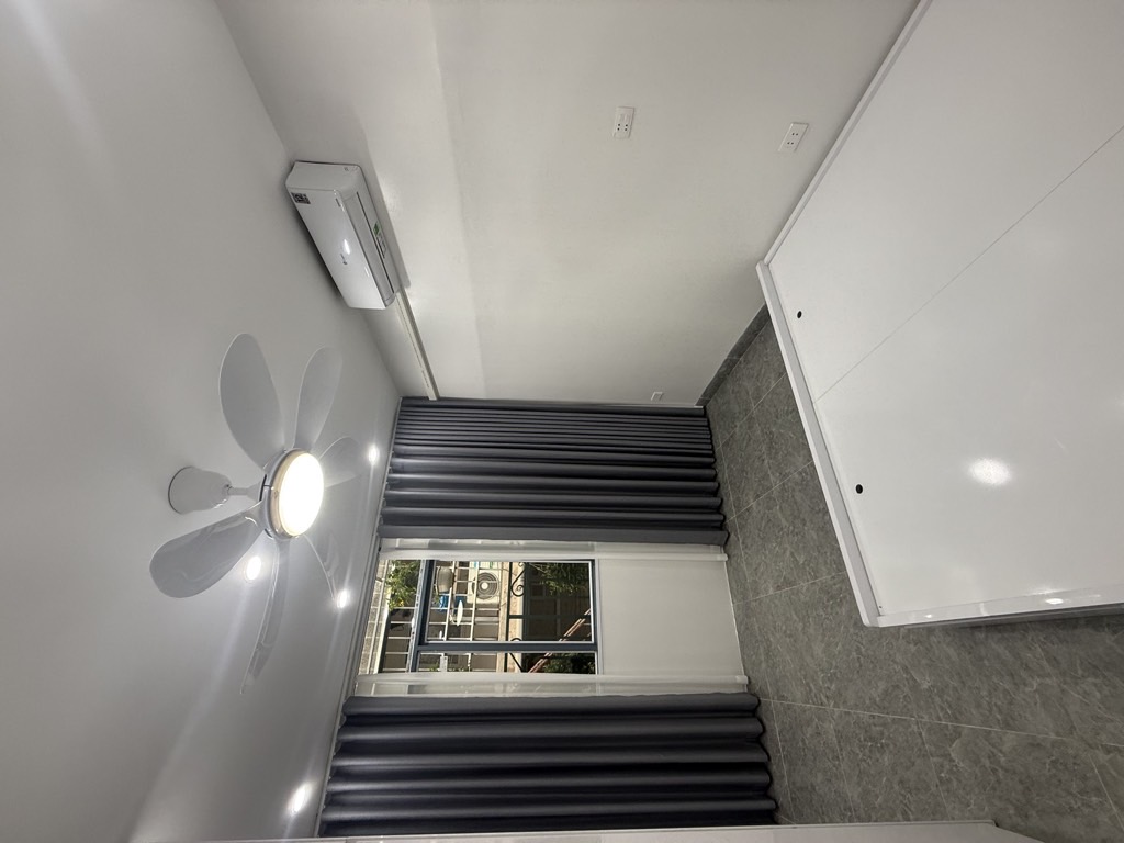 Bán nhà Lạc Trung - diện tích 63m2 2 tầng - Nhà đẹp hiếm có - giá 2,95 tỷ