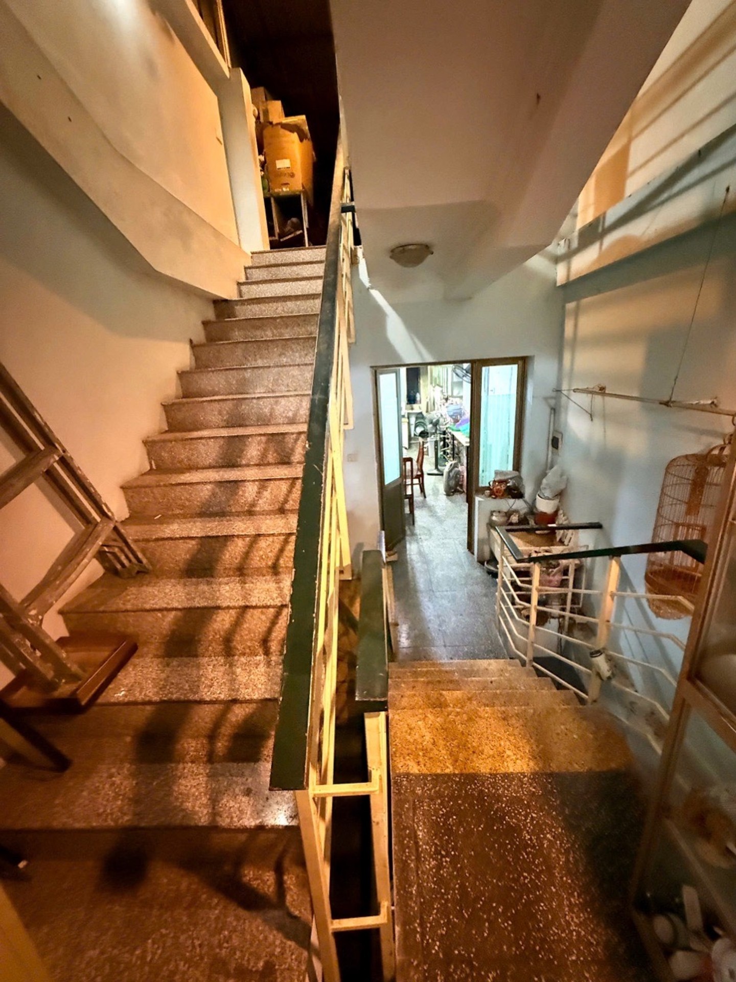 Bán nhà Đông Các - diện tích 100m2 5 tầng - Ô tô vào nhà - giá 30,9 tỷ