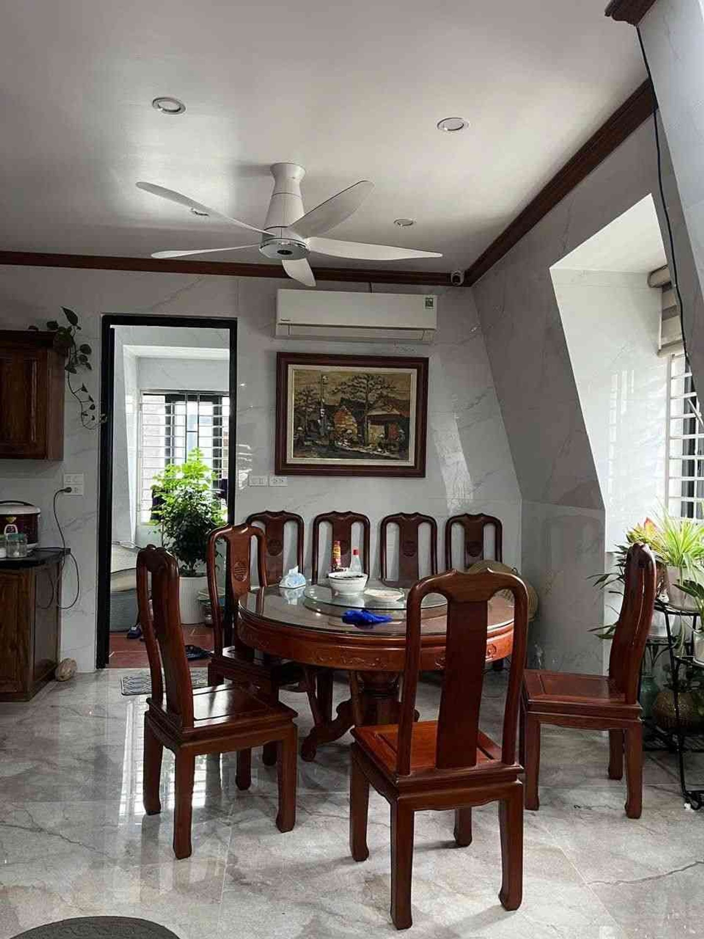 Bán nhà Louis VII - diện tích 115m2 5 tầng - Lô góc 3 mặt thoáng - giá 40,5 tỷ