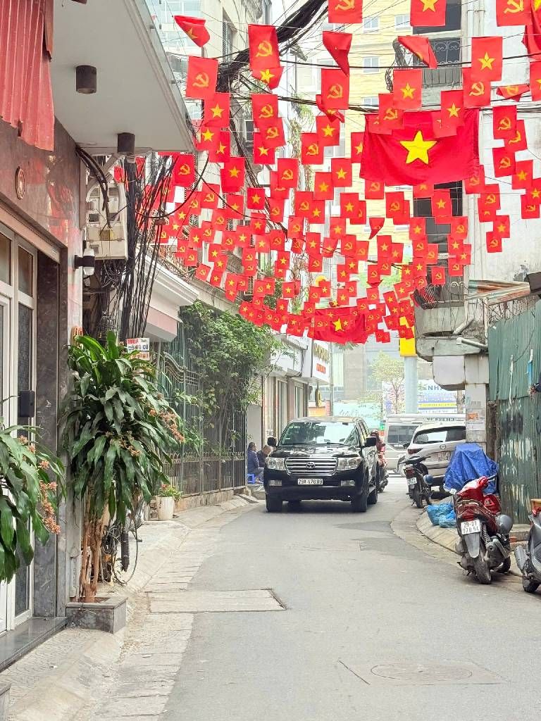 Bán nhà Vân Hồ 3 - diện tích 57m2 6 tầng - Thang máy - giá 29,8 tỷ