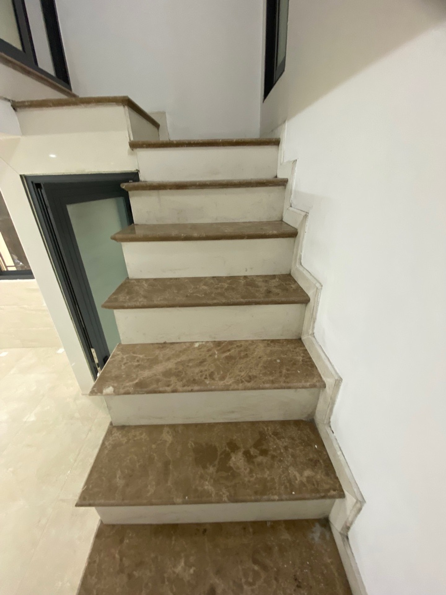 Bán nhà Lò Đúc - diện tích 30m2 1 tầng - Căn hộ tập thể Lò Đúc, khu vực VIP - giá 2,85 tỷ