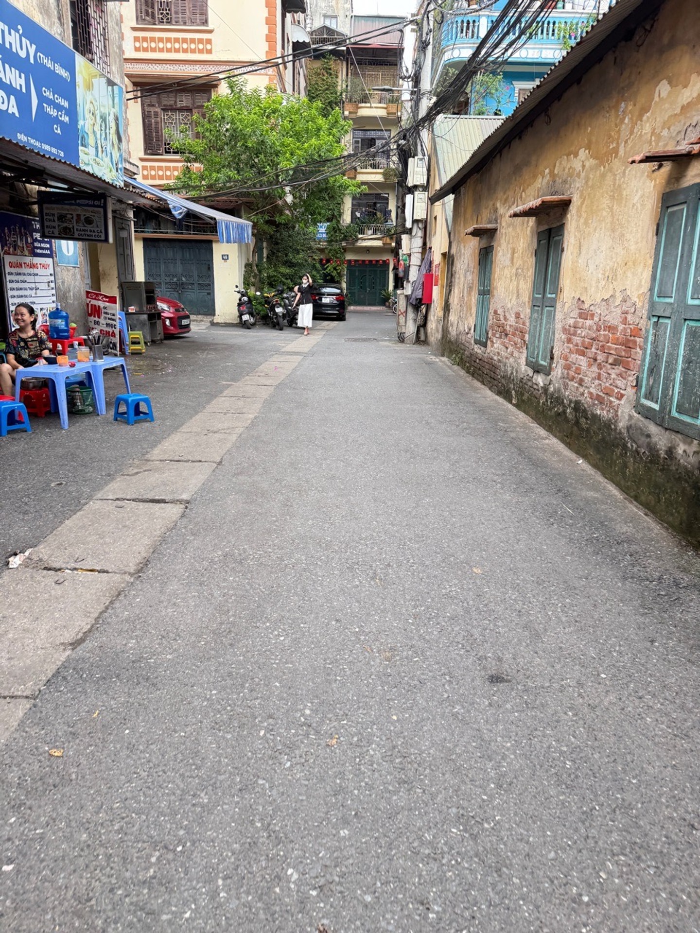 Bán nhà Đại La - diện tích 93m2 4 tầng - Ô tô tải đỗ cửa - giá 19,5 tỷ