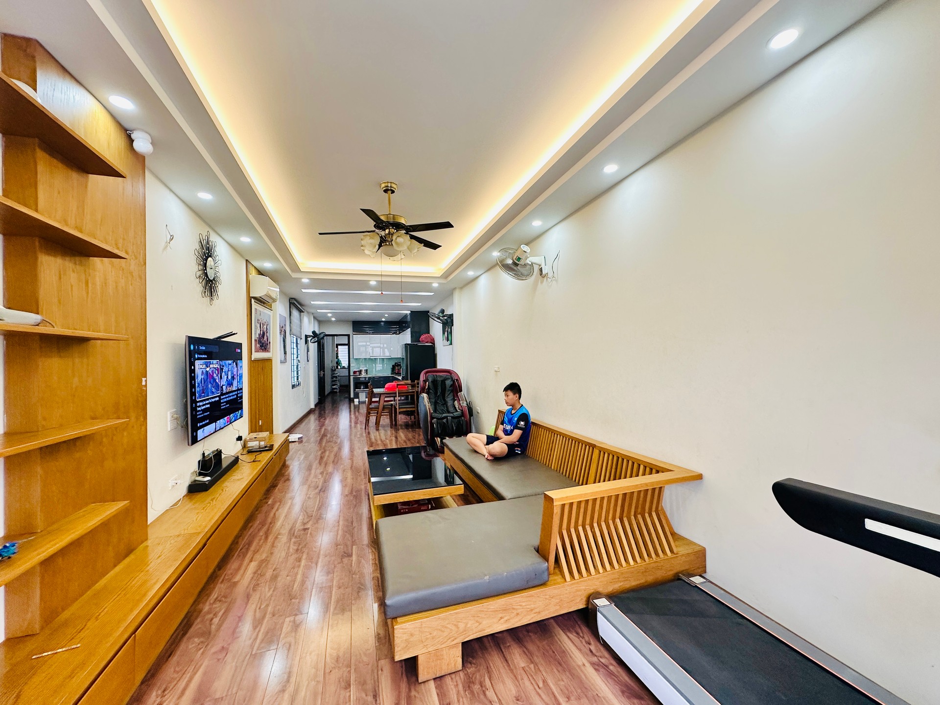 Bán nhà Bạch Mai - diện tích 85m2 5 tầng - Mặt phố, thang máy - giá 39,7 tỷ