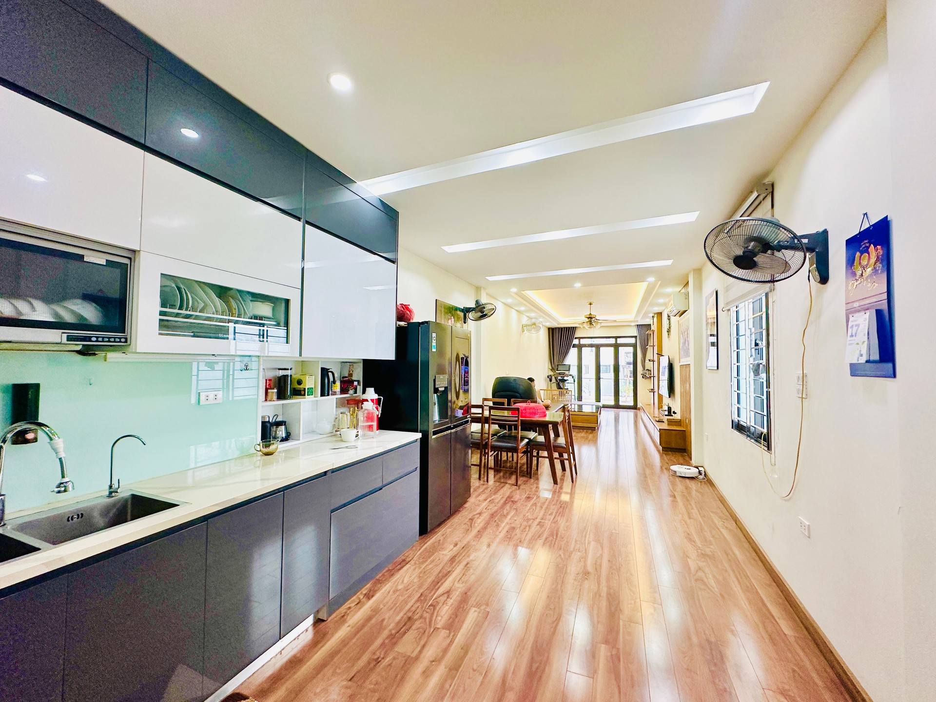 Bán nhà Bạch Mai - diện tích 85m2 5 tầng - Mặt phố, thang máy - giá 39,7 tỷ