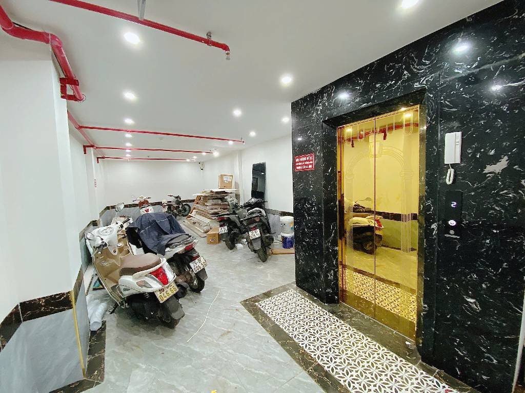 Bán nhà Nguyễn Chính - diện tích 92.2m2 7 tầng - Ô tô tránh - giá 28,5 tỷ