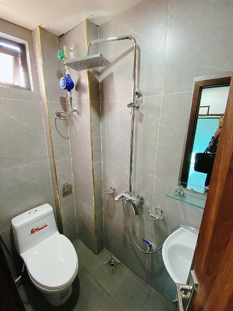 Bán nhà Nguyễn Chính - diện tích 92.2m2 7 tầng - Ô tô tránh - giá 28,5 tỷ