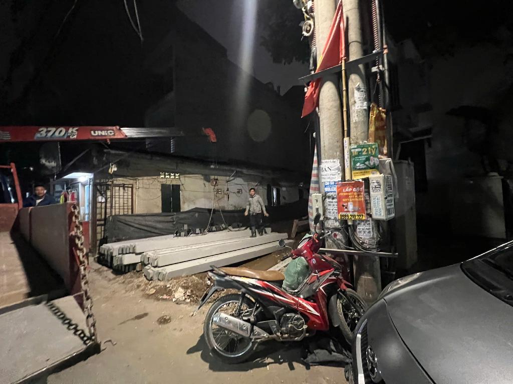 Bán nhà Nguyễn Chính - diện tích 92.2m2 7 tầng - Ô tô tránh - giá 28,5 tỷ