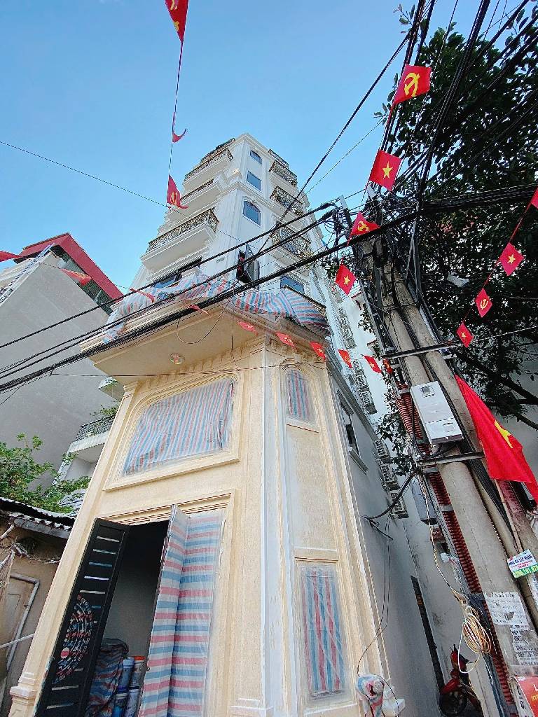 Bán nhà Nguyễn Chính - diện tích 92.2m2 7 tầng - Ô tô tránh - giá 28,5 tỷ