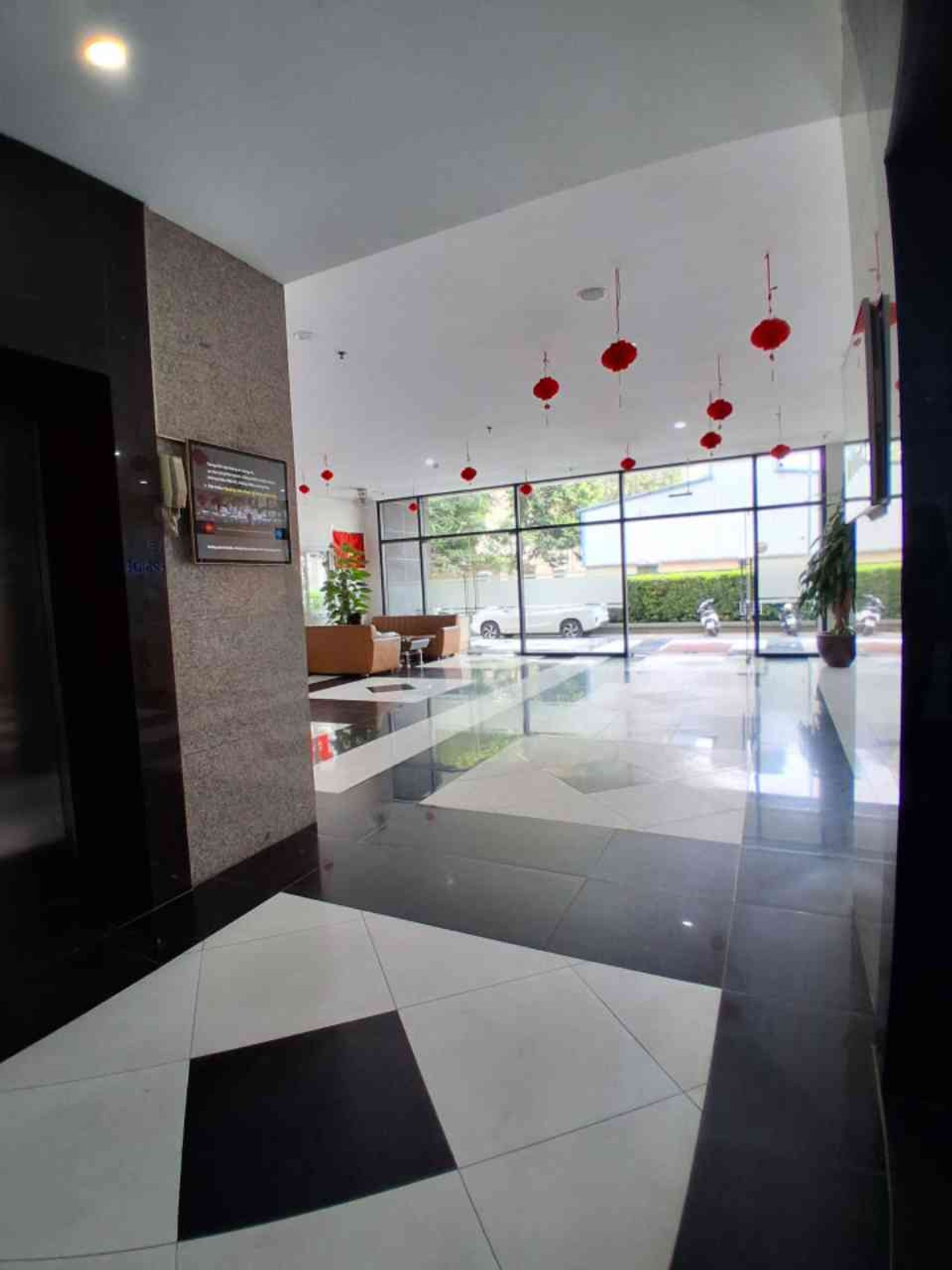 Bán nhà Vĩnh Tuy - diện tích 66m2 17 tầng - Lô góc - giá 6,4 tỷ